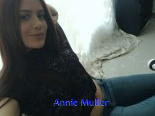 Annie_Muller
