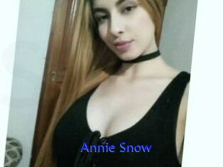 Annie_Snow
