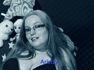 Arietty Sexo Gratis