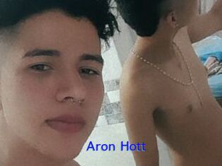Aron_Hott