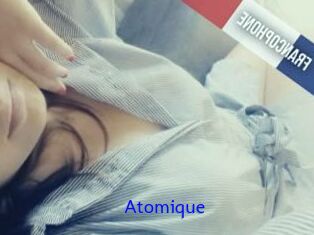 Atomique