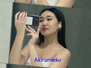 Akiramieko