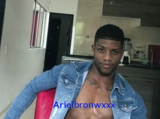 Arielbronwxxx