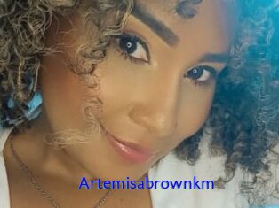 Artemisabrownkm