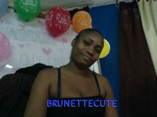 BRUNETTECUTE