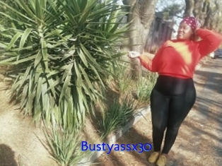 Bustyassx30