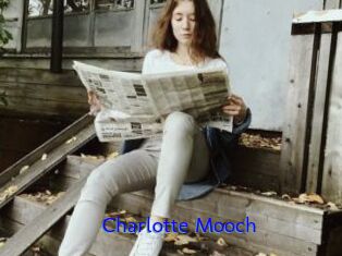 Charlotte_Mooch