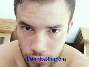 Danniel_Simmons