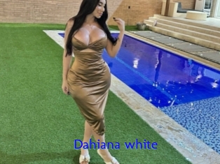 Dahiana_white