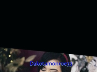 Dakotamonroe33