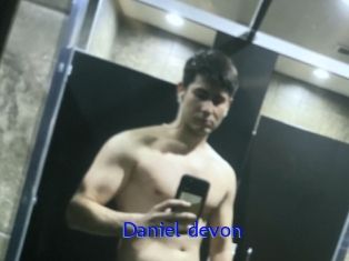 Daniel_devon