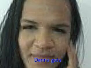 Danna_gata