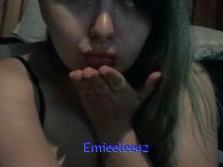 Emieelee42
