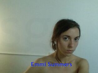 Emmi_Summers