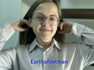 Earthafootman