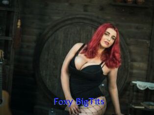 Foxy_BigTits_