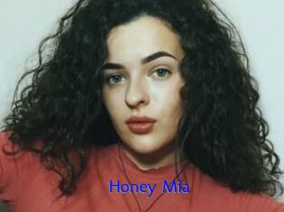 Honey_Mia