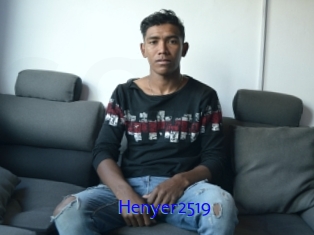 Henyer2519