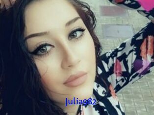 Julia982