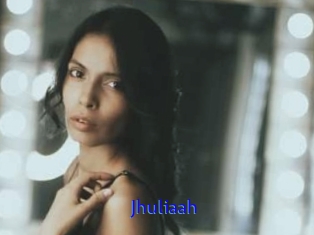 Jhuliaah