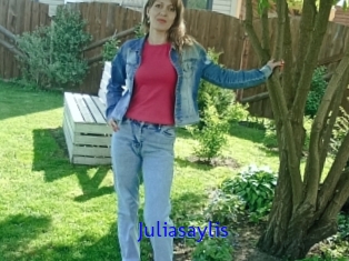 Juliasaylis