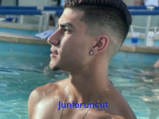 Junioruncut