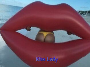 Kiss_Ledy