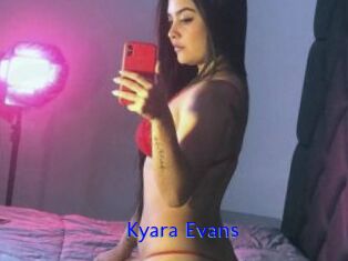 Kyara_Evans