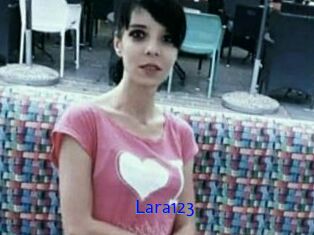 Lara123
