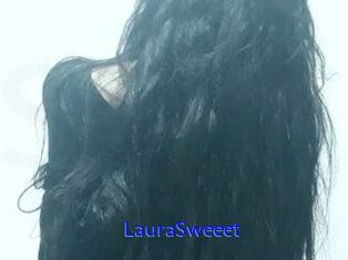 Laura_Sweeet