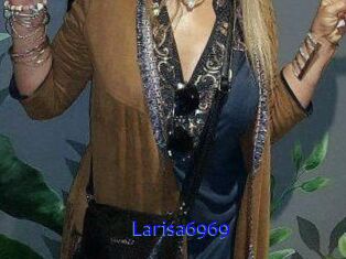 Larisa6969
