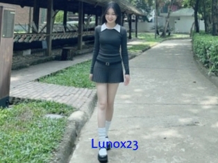Lunox23