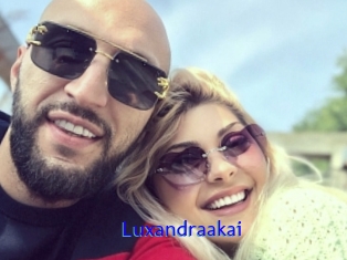 Luxandraakai