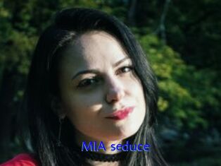 MIA_seduce