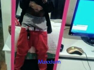 Maxxium