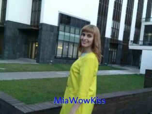 MiaWowKiss
