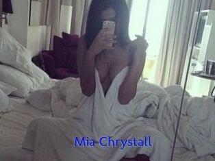 Mia_Chrystall