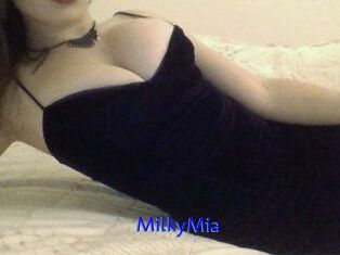 MilkyMia