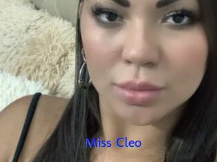 Miss_Cleo