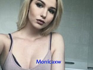Monicaxw