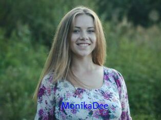 MonikaDee