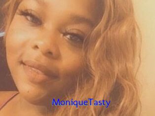 MoniqueTasty