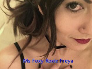 Ms_Foxy_Roxie_Freya