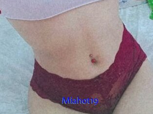 Miahot19