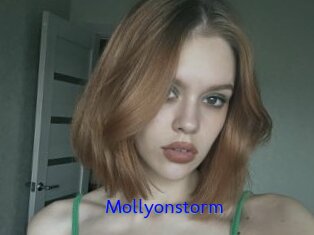 Mollyonstorm