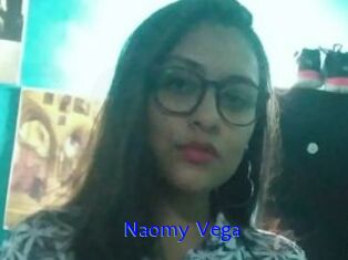 Naomy_Vega