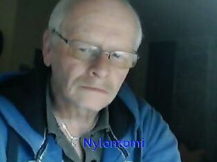 Nylontomi