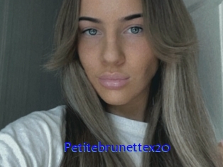 Petitebrunettex20