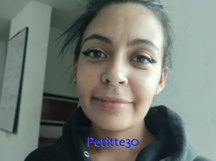 Petitte30