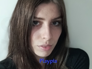 Playpia
